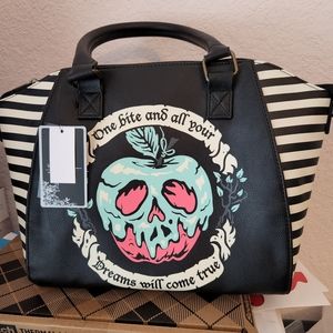 Disney Loungefly Purse. NWT